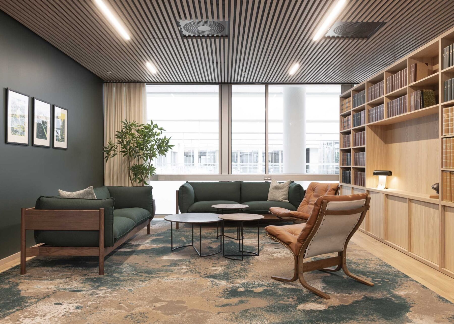 KPMG – Zinc
